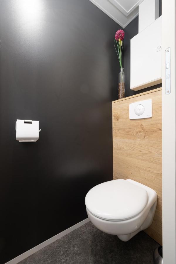Mobilheim Am Murner See - Private Sauna + Privater Badezuber Wackersdorf Ngoại thất bức ảnh